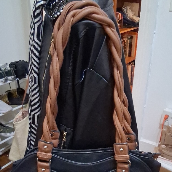 Black and Brown Women's Bag - Picture 3 of 7